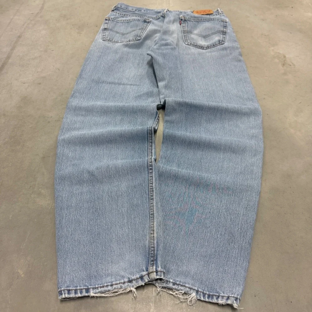 Vintage y2k Levi's Denim Jeans